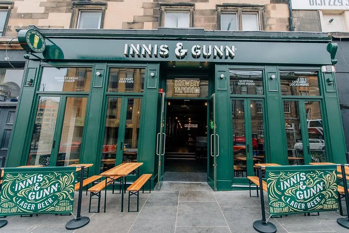Apartment Flat In Central Edinburgh Old Town , Heart Of Edinburgh Flat Sleeps 6